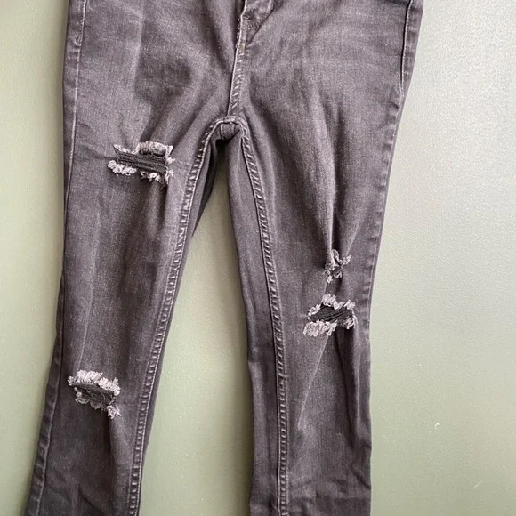 Free People Black Ripped Ankle Jeans Size 25 - Picture 5 of 10